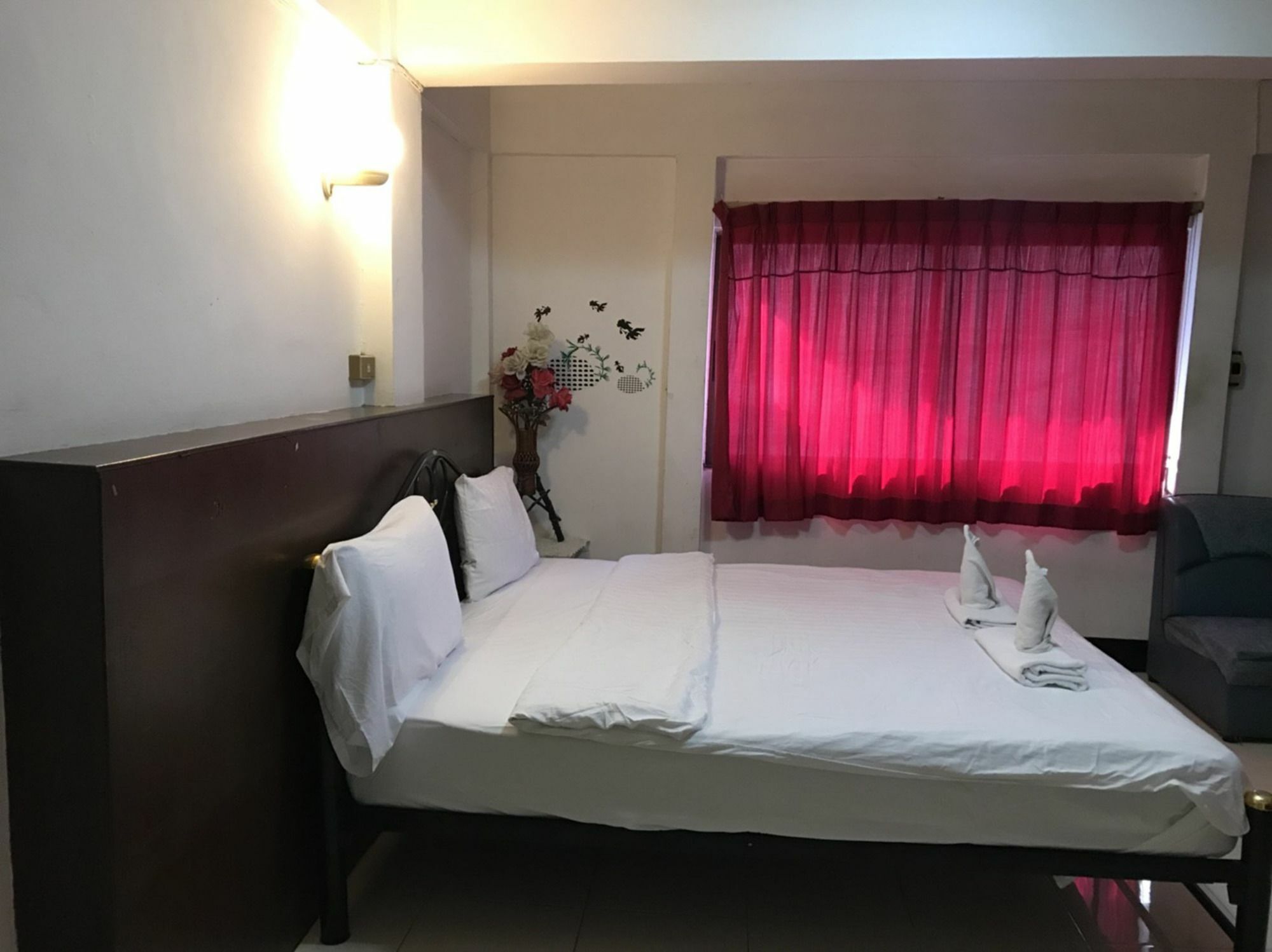 Oyo 75494 President Gasthof 3*